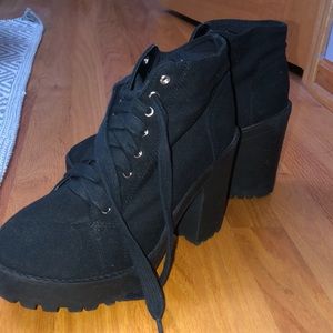 H&M all black lace up heel